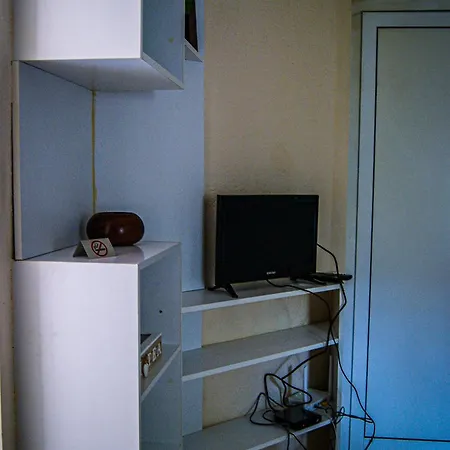 Niki Apartment